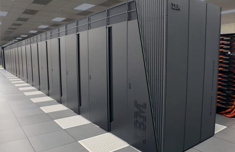 Comment IBM utilise-t-il les capteurs intelligents et la modélisation informatique au lac George ?
