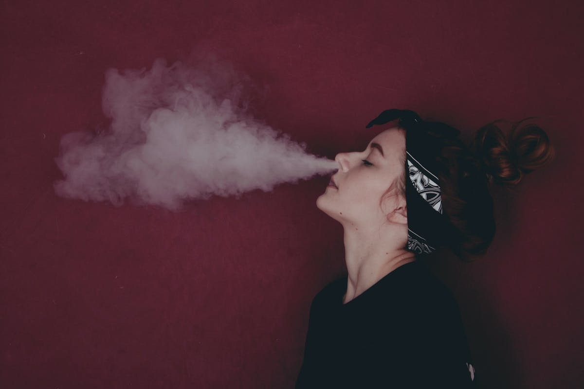 e-cigarette  vapeur