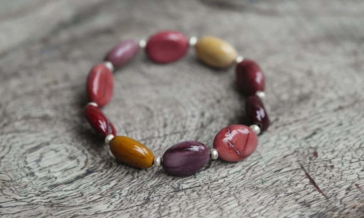 Comment nettoyer vos bracelets en pierre pour en prolonger la durée de vie