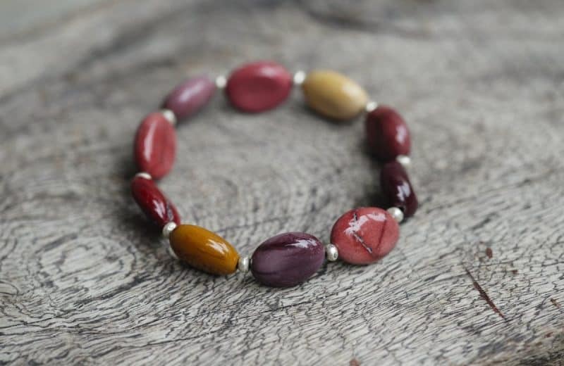 Comment nettoyer vos bracelets en pierre pour en prolonger la durée de vie
