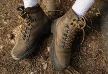 Les chaussures de sécurité légères et confortables pour prévenir les douleurs aux pieds