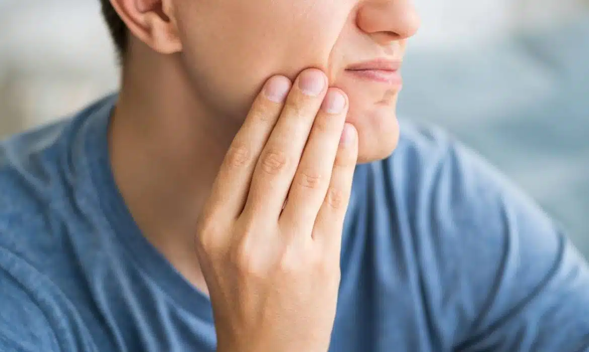 Douleurs dentaires : devez-vous consulter en urgence ?