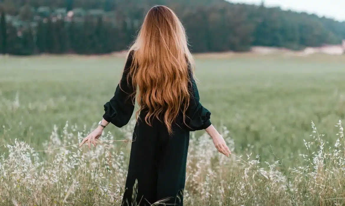 Comment démêler ses cheveux sans les abîmer ?